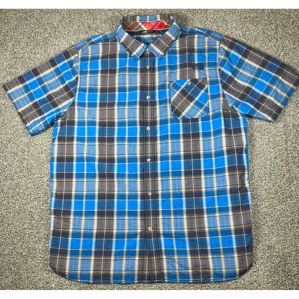 The North Face Mens XL Blue Plaid Short Sleeve Button Up Shirt CXD2 TCV4/TMV4